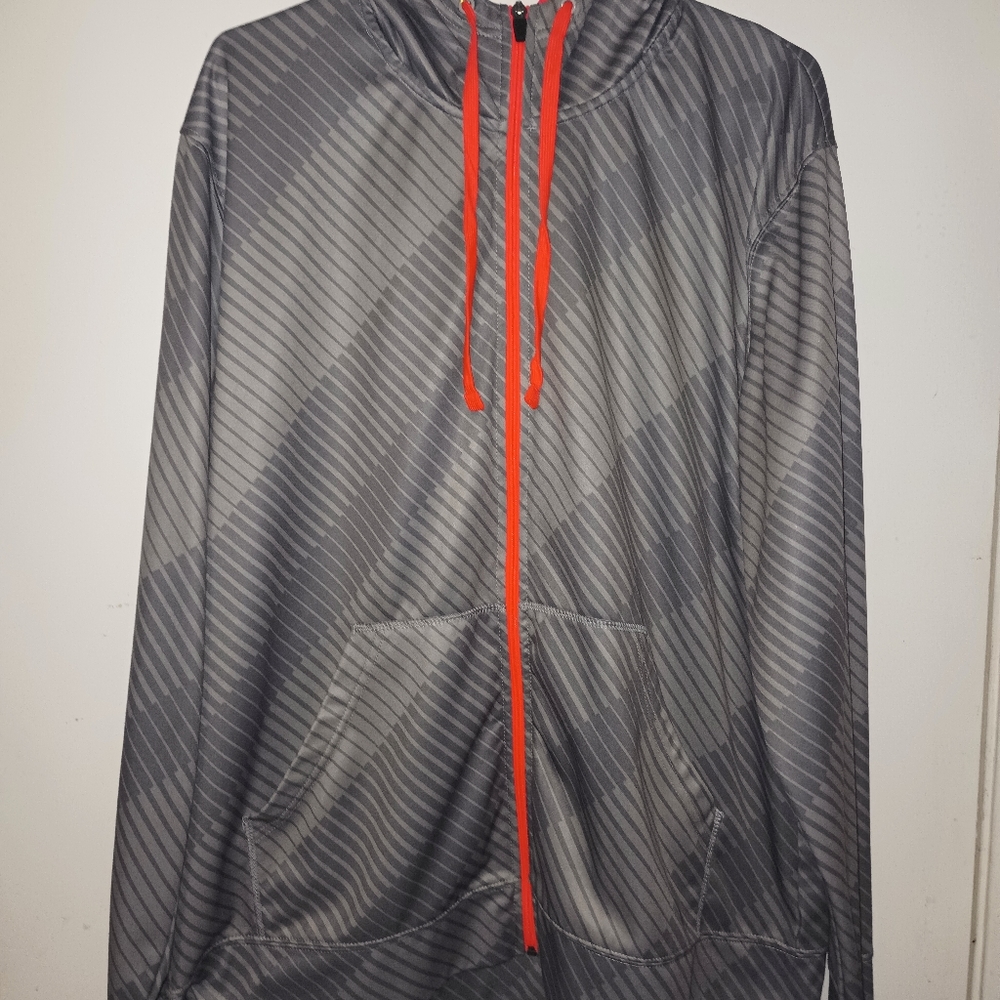 Xersion active wear sweater  for men